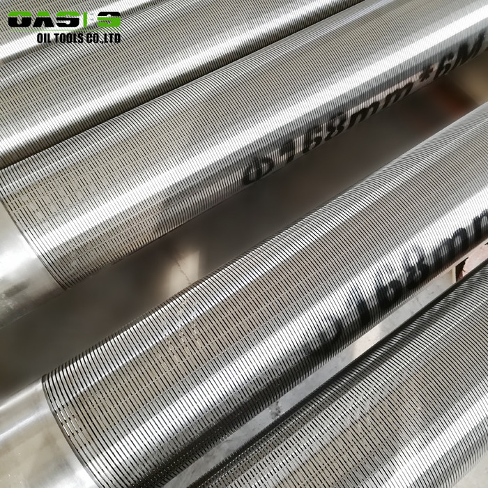 High Efficiency Wire Wrapped Screen Customize Length / Width For Oil Well